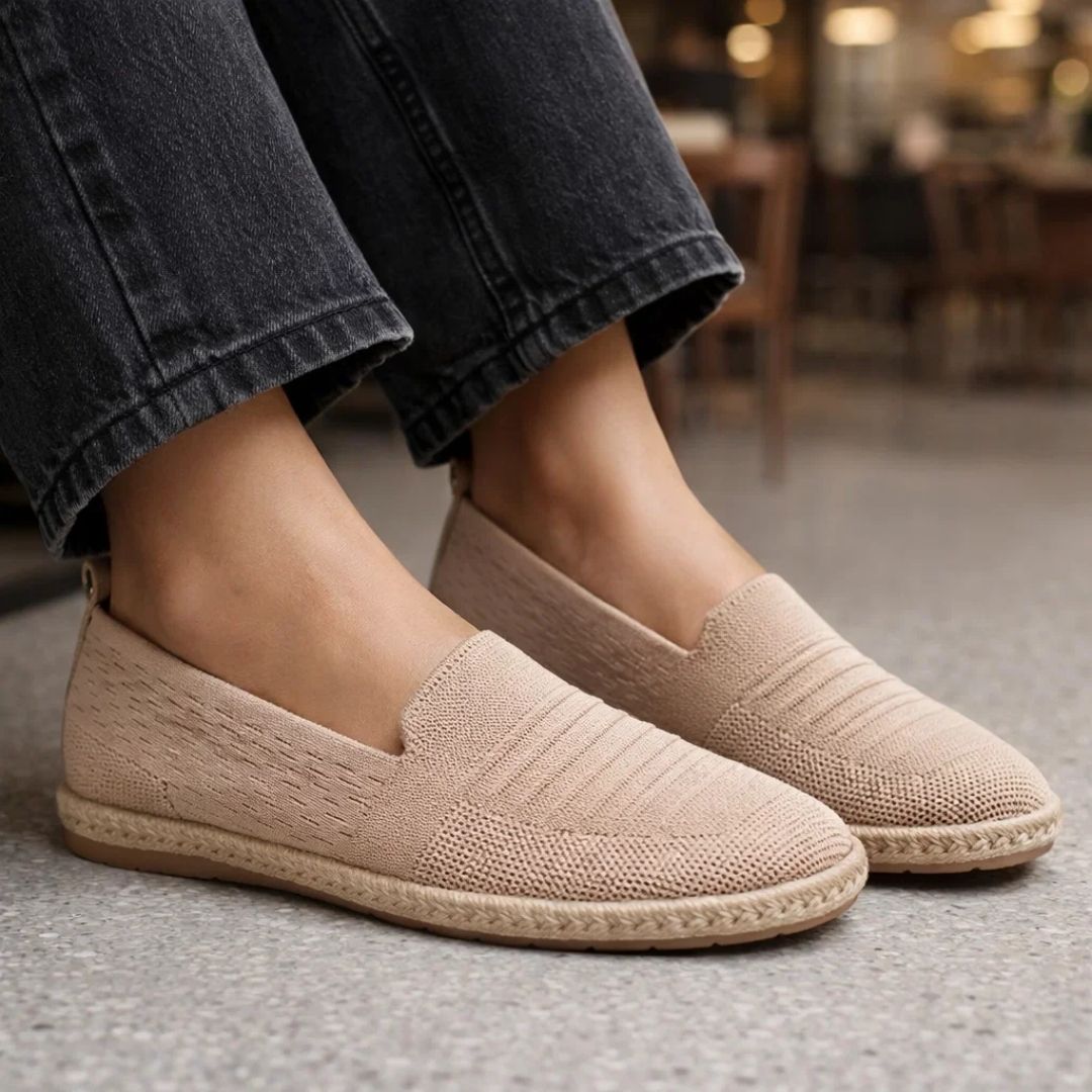 Women's Trigo Loafer (37)